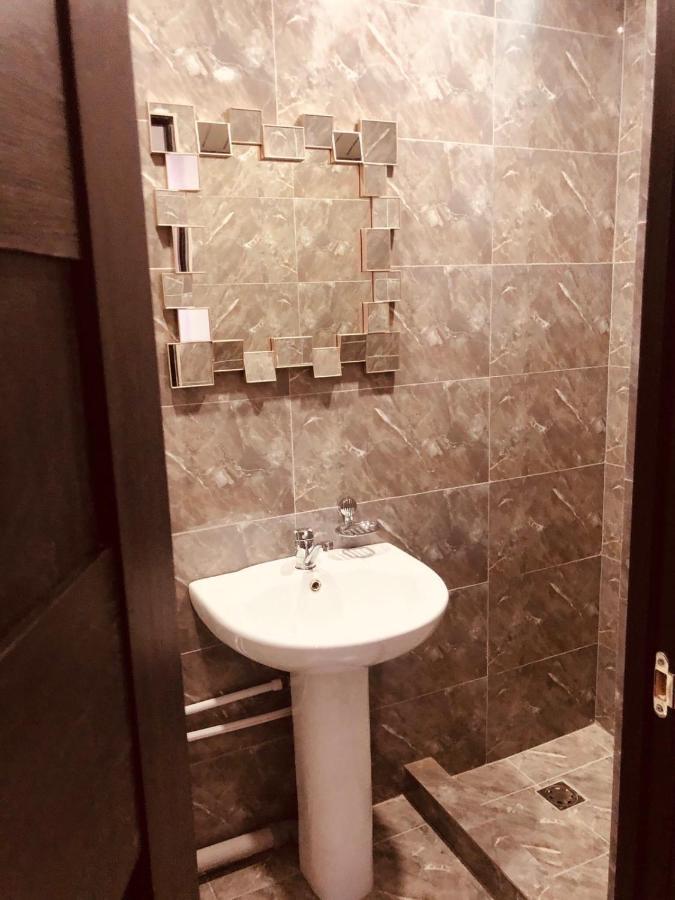 Studio Apartment Near Republic Square يريفان المظهر الخارجي الصورة