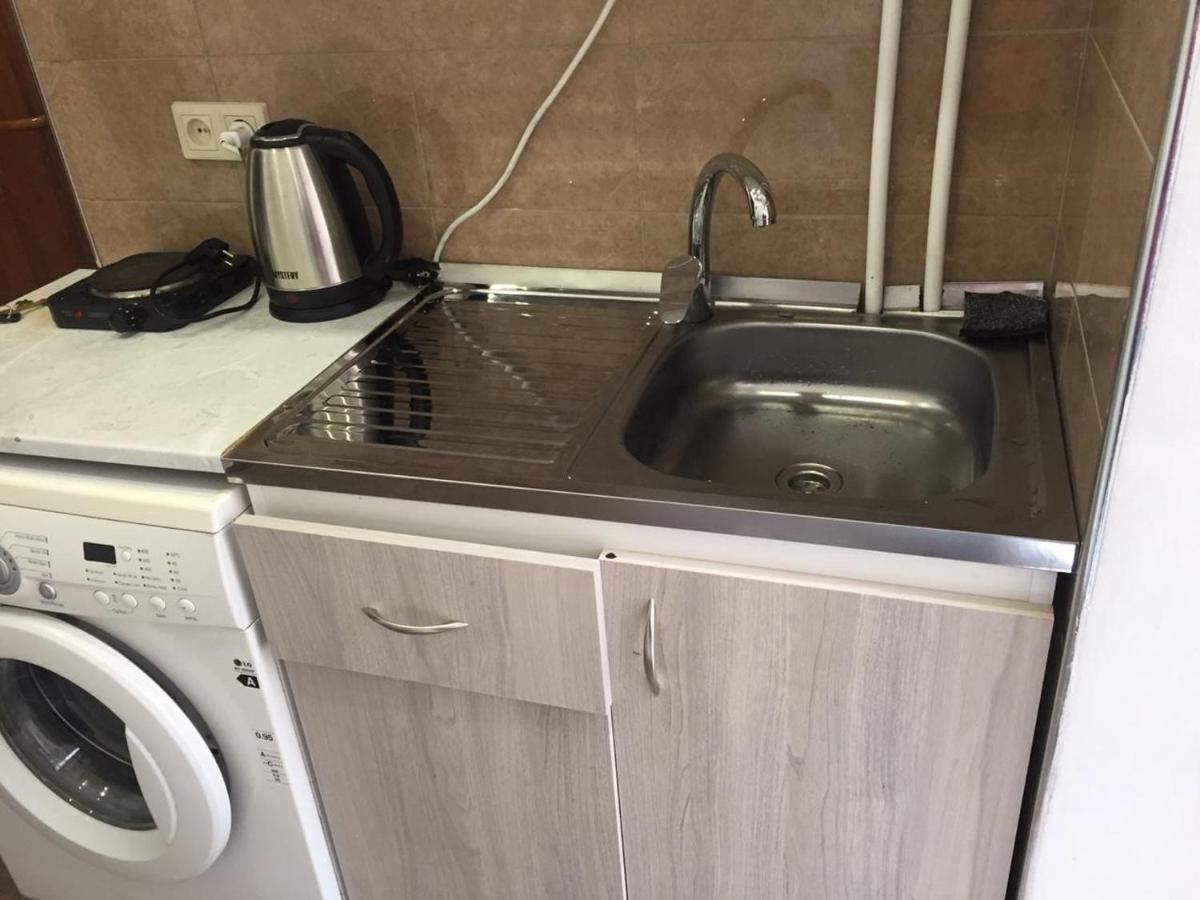 Studio Apartment Near Republic Square يريفان المظهر الخارجي الصورة